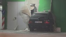 BMW предизвика абсурдна катастрофа в столичен мол