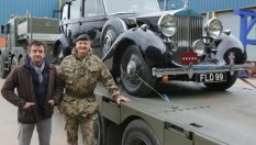 Ричард Хамънд сяда в колата на легендарен генерал