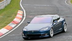Tesla не издържа подготовката за рекорда