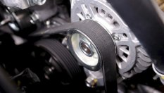 „Свирене“ под капака на колата - основна причина е ремъкът