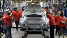 Ford съкращава 10% от служителите си в цял свят