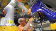 Ford освобождава 10% от всичките си работници