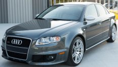 18-годишно Audi RS 4 беше продадено по-скъпо от ново