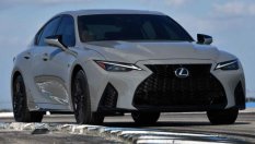 Toyota работи над V8 мотор с две турбини