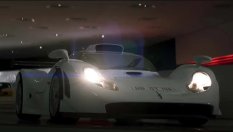 Как едно Porsche 911 GT1 Strassenversion избяга от музея