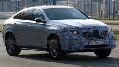 Новият Mercedes-Benz GLE Coupe се появи на пътя