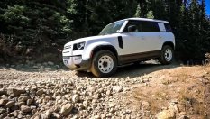 Чисто нов Land Rover Defender се счупи след 269 км пробег