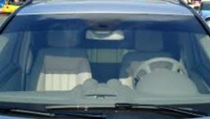 Какви тайни крие предното стъкло на колата ви