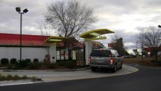 8-годишен изведе 4-годишната си сестра на разходка с миниван