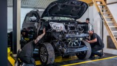 Британци подсилиха Nissan Navara с двигател от GT-R