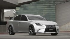 Защо колите на Lexus имат толкова големи радиаторни решетки?