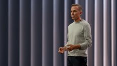 Защо Volvo промени плановете си за електромобилите?