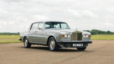 Механик задигна класически Rolls-Royce, оставен му за ремонт