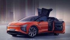 Китайски аналог на Tesla Model X удиви със смела цена