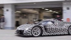 Шефът на Toyota лично тества бъдещата хиперкола