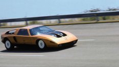 Как Mercedes-Benz C111 постави 16 световни рекорда за скорост