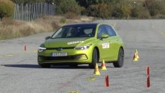 Новият Volkswagen Golf едва се справи с „Лосовия тест“ 