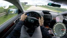 Колко може да вдигне стар VW Touareg с V10 TDI?