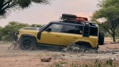 Land Rover Defender получава версия Camel Trophy