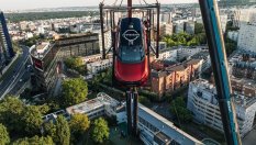 Nissan Qashqai скочи с бънджи, за за влезе в Книгата на рекордите Гинес