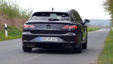 Колко бърз реално е Volkswagen Arteon R Wagon?