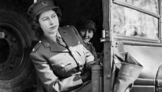 Шофьорската книжка на Елизабет II се продава на търг