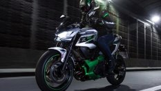 Kawasaki пусна в продажба два хибрида