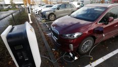 Задръстванията на станциите за зареждане убиват електрическата мечта на ЕС