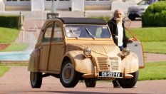 Най-скъпият Citroen 2CV в света е от дърво