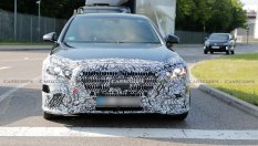 Mercedes-Benz отлага пускането на обновена S-Class