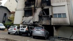 Хибридна кола предизвика сериозен пожар в София