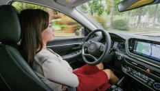 Hyundai разработи "умен" круиз контрол