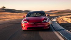 Вижте как Tesla Model S Plaid действа на притежатели на хиперколи