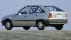 10 страхотни модела, които навършват 40 години