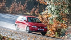 10 стари, но много забавни коли за писта