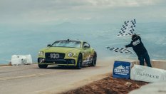 Bentley постави рекорд на Пайкс Пийк
