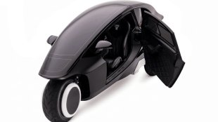 Популярен рапър направи триколка с изкуствен интелект