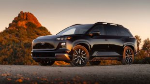 Най-мощното серийно Subaru е нов електрически SUV с три реда седалки