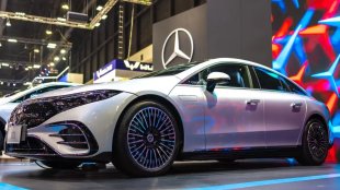Шефът на Mercedes разкри как клиентите ще преминат на електромоболи