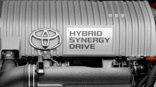Toyota удвоява инвестициите си в хибриди