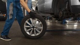 Все повече шофьори се отказват от два комплекта гуми