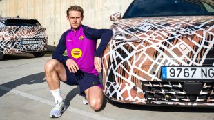 Звездите на Барса тестват нова Cupra