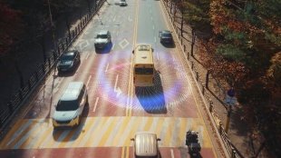 Технология на Hyundai вижда пред автомобила