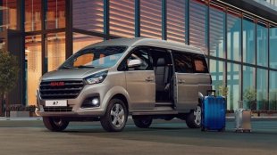 АвтоВАЗ се върна към задното предаване с най-големия модел в историята си