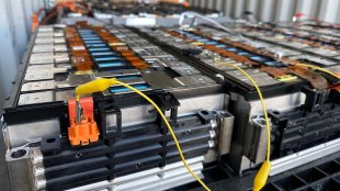 Ремонтът на електромобил излиза извън контрол: 80 000 евро за нова батерия