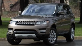 Запалил се Range Rover унищожи цяла къща