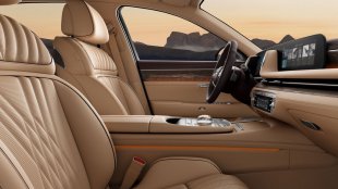 Нова премиум марка идва в България да предизвика BMW и Mercedes