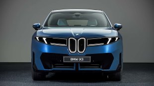 BMW с нова цел &ndash; равни продажби на EV и ДВГ през 2030