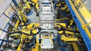 Geely ще връща услугата, като помага на европейците да правят автомобили