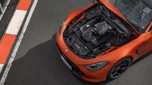 Как хибридите спасиха V8 двигателите 